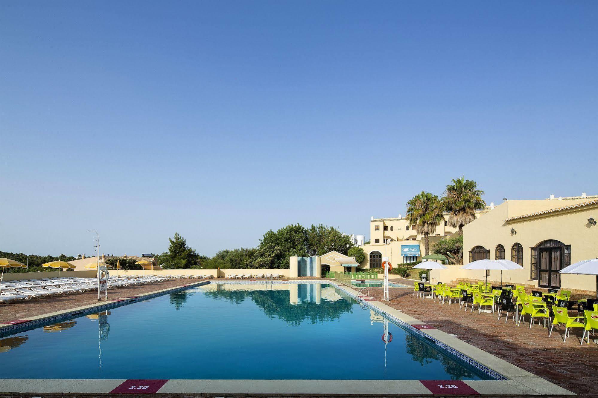 Alvor Clube Brisamar Aparthotel Buitenkant foto